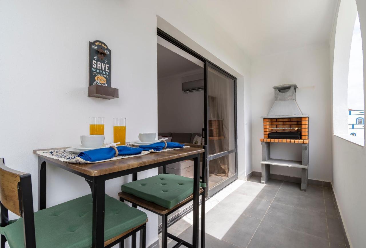 3 Minutes To The Beach, 2 Bedroom Amazing Apt With Balcony, Bbq Grill And Pool Sagres Exterior photo