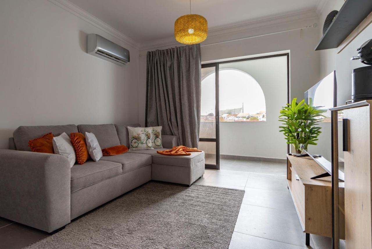 3 Minutes To The Beach, 2 Bedroom Amazing Apt With Balcony, Bbq Grill And Pool Sagres Exterior photo
